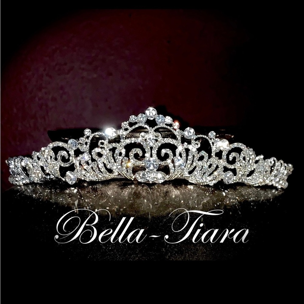 Silver Swarovski crystal bridal tiara